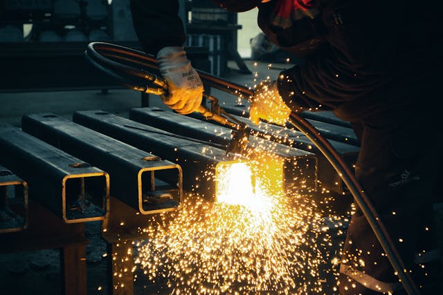 Comment la métallurgie façonne le monde moderne
