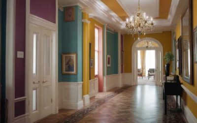 Les couleurs tendance pour transformer votre couloir cette année